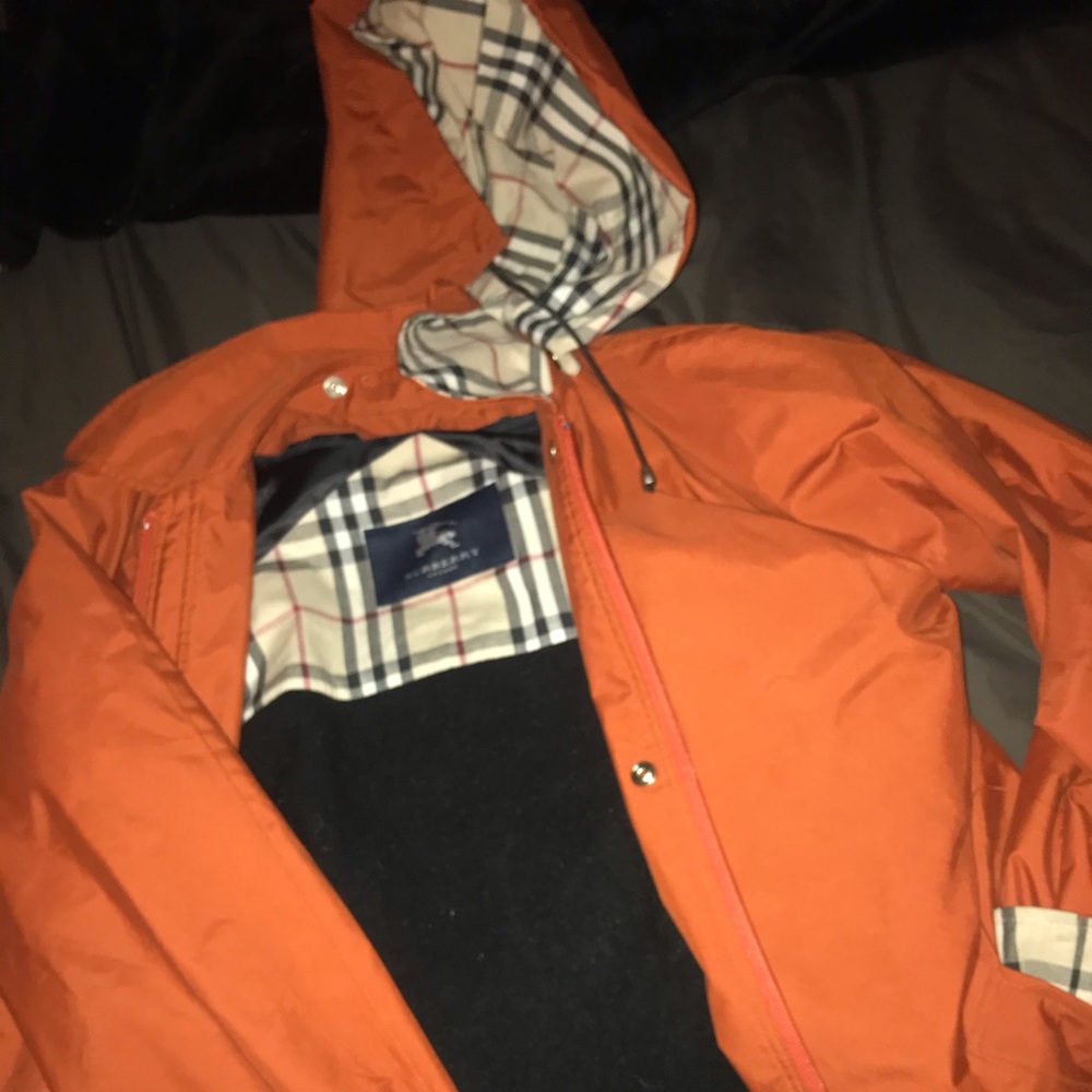 Jacket / Rain Coat